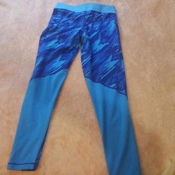 Nike pro girls workout pants - Picture 2 of 5